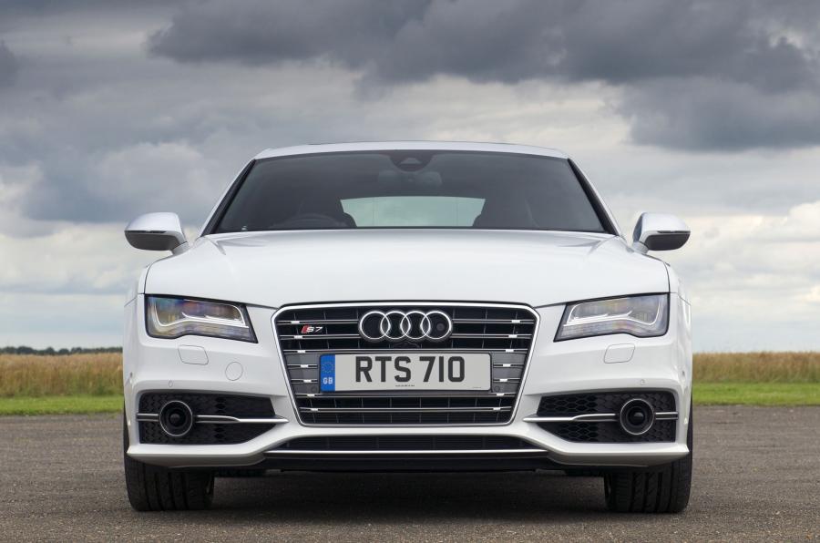 Audi S7 Sportback 2012 года  (UK) (фото 3 из 17)